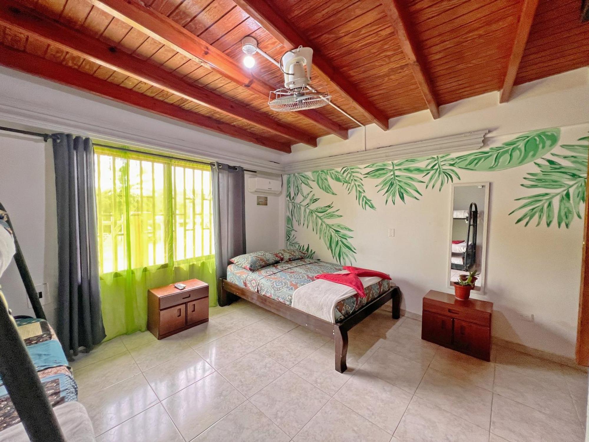 Hostal Mom Mariela San Andres  Exterior photo